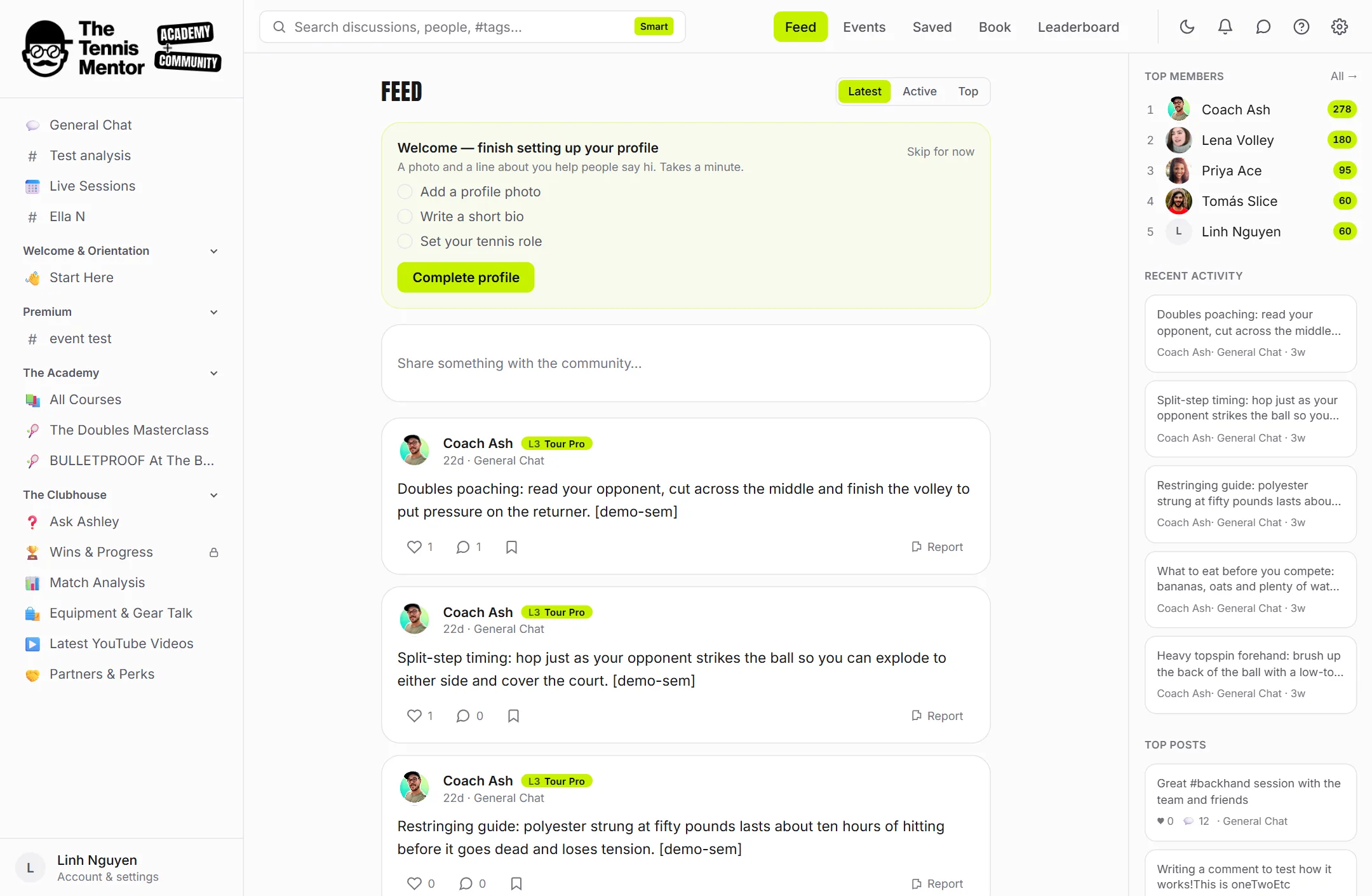 The live Tennis Mentor feed — real posts, real members